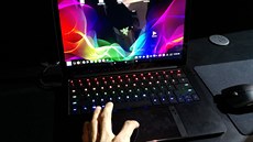 Razer Phone dokovací laptop Project Linda na veletrhu CES v Las Vegas