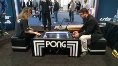Konferenční stolek Pong licencovaný Atari