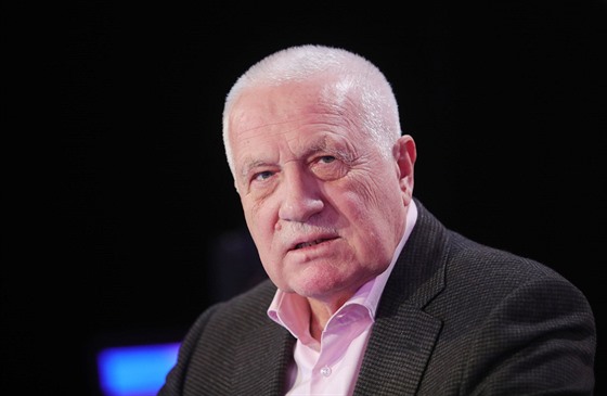 Exprezident Václav Klaus komentuje vítězství Miloše Zemana v druhém kole...