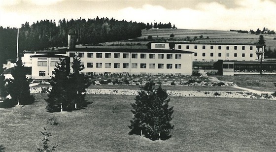 Komplex sloužil v 50. a 60. letech k léčbě tuberkulózy a poté i dalších...