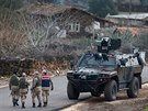 Turecké jednotky na hranici syrského regionu Afrín (20. ledna 2018)