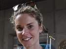 Olga Rouková s medailí za úspné absolvovaní Rallye Dakar 2018. Pi své...