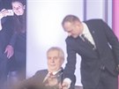 Milo Zeman ped zaátkem prezidentské debaty v Hudebním divadle Karlín...