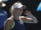 Caroline Wozniacká slaví postup do finále Australian Open.