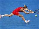 Simona Halepová bojuje ve finále Australian Open.