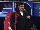 výcarský tenista Roger Federer pichází do arény Roda Lavera, semifinále...