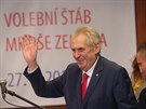 Milo Zeman oslavuje vítzství ve druhém kole prezidentských voleb. (27. ledna...