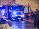 V Náplavní ulici v Praze hořel hotel.