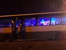 U nehody, p�i kter� se po st�etu auta s autobusem zabil jednadvacetilet� �idi�,...