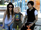 Ashley Simpsonová, Pete Wentz a jejich syn Bronx (26. záí 2010)