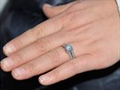 Zara Phillipsová a její zásnubní prsten (21. prosince 2010)