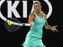 eka Denisa Allertov v Melbourne hrla o tvrtfinle Australian Open proti...