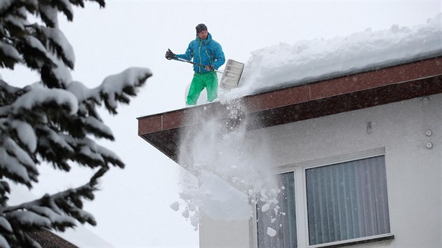 Snhov kalamita trp i vcarsk Davos, djit Svtovho ekonomickho fra. (21. ledna 2018)