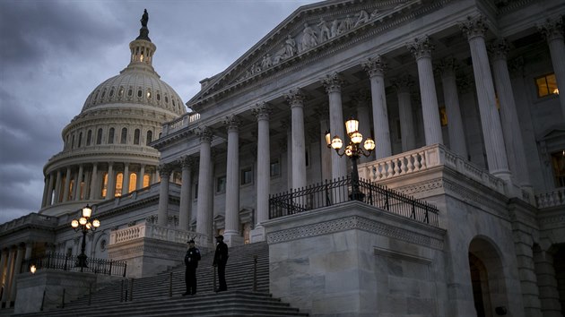 Americký Senát zablokoval snahu o zastavení války proti Íránu