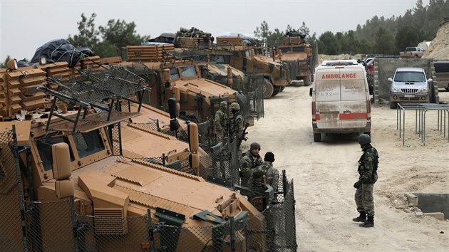 Tureck jednotky v syrskm regionu Afrn (22. ledna 2018)