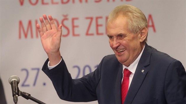 Milo Zeman oslavuje vtzstv ve druhm kole prezidentskch voleb. (27. ledna...