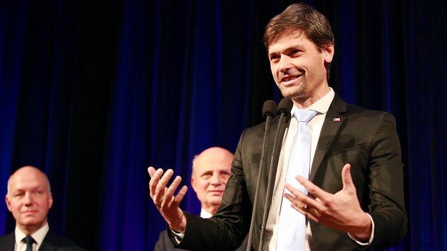 Kandidáta na prezidenta Jiřího Drahoše podpořili také neúspěšní kandidáti Pavel Fischer, Marek Hilšer a Michal Horáček.