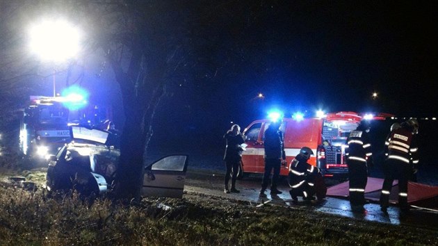 Smrteln dopravn nehoda se stala v ulici K Netlukm v prask Uhnvsi (23.1.2018)