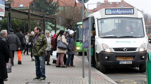 Mstsk hromadn doprava v Lovosicch.