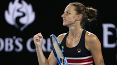 JE TO TAM. Karolína Plíšková slaví postup do čtvrtfinále Australian Open.