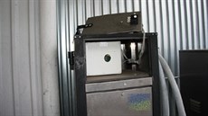 Zlod�j v Karlových Varech vykrádal stojany s vysava�i.