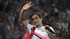 Švýcar Roger Federer se loučí s diváky po postupu do svého 30. grandslamového...