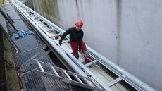 Trasa budoucího výtahu (d�íve lanovky) ze Smíchova k NH hotelu v parku Mrázovka