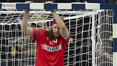 Dánský házenká Mikkel Hansen je zklamaný po neúspném semifinále mistrovství...