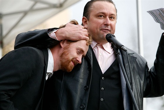 Michal Dalecký a Marek Daniel ve filmu Prezident Blaník (2018)
