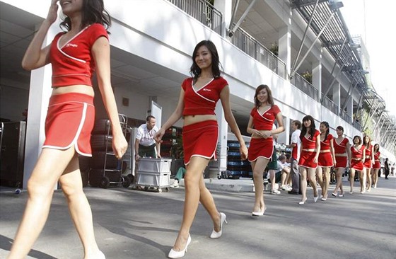 Grid Girls ped Velkou cenou Singapuru