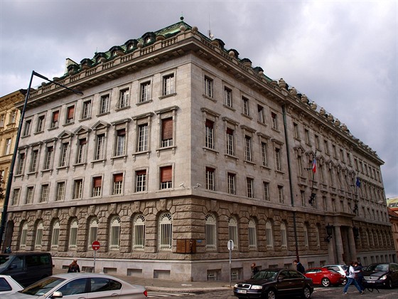 Petschkv palác v Praze na nároí ulic Politických vz a Washingtonova. Tuto...