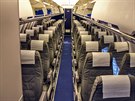 Kabina pro cestující v letadle Bombardier CRJ200
