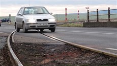 U áslavi se na pejezdu srazilo auto s vlakem, idi nepeil. (31.1.2018)