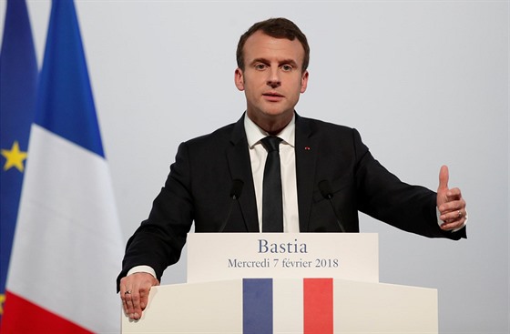 Emmanuel Macron bhem vystoupení na Korsice (7. února 2018)