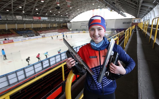 Třináctiletá rychlobruslařka Kateřina Macháčková pochází ze Žďáru nad Sázavou.