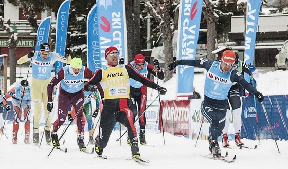 Ilju ernousova (vlevo) v zvodu Toblach-Cortina ve finii tsn pedil norsk...