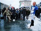 Kyjev. Protest proti ruskému poadatelství fotbalového ampionátu  (22. ledna...