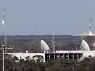 Oba boostery rakety Falcon Heavy úspn pistály. Navíc sedly tém synchronn.