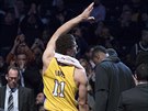 Brook Lopez z LA Lakers se dočkal vřelého přijetí od fanoušků Brooklynu.