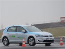 Elektromobil VW e-Golf, který mostecký autodrom půjčuje.