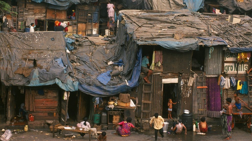 V chudinských čtvrtích Bombaje žije více než polovina obyvatel města.