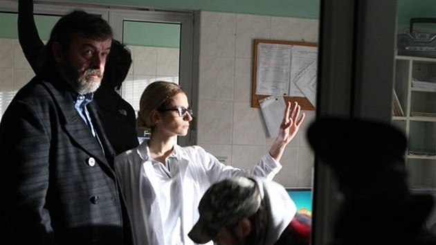 Nat��en� druh� �ady seri�lu Rapl v prostor�ch Karlovarsk� krajsk� nemocnice.