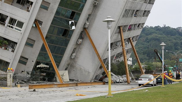 Tchaj-wan v úterý večer zasáhlo zemětřesení o síle 6,4 (7. února 2018)