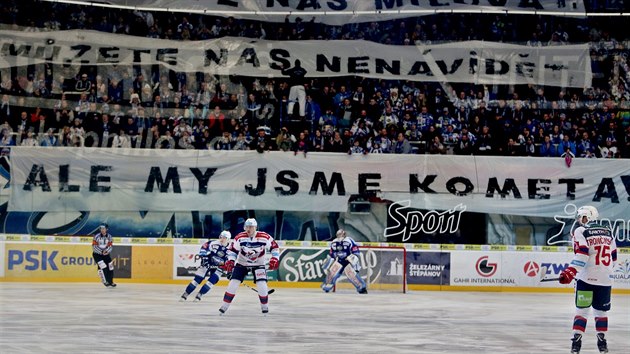 Brnnt fanouci vytvoili k utkn Komety s Pardubicemi skvlou kulisu.