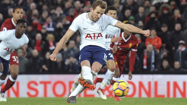 Harry Kane z Tottenhamu promuje pokutov kop.