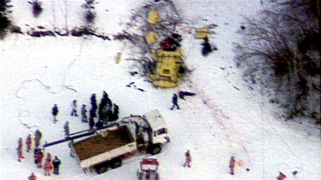 Tragická nehoda kabinové lanovky u italského Cavalese si vyžádala 20 obětí. (3. února 1998)