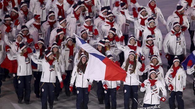 Kolekci esk olympijskho tmu se letos vyvedla o poznn vce ne v pedchozch letech.