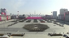 Vojenská pehlídka v Pchjongjangu (7. února 2018)