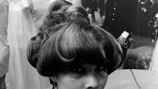 K elegantní �en� odedávna pat�ily i upravené vlasy. A pokud nem�la zrovna...