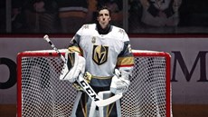 Marc-Andre Fleury v brance Vegas bhem americké hymny